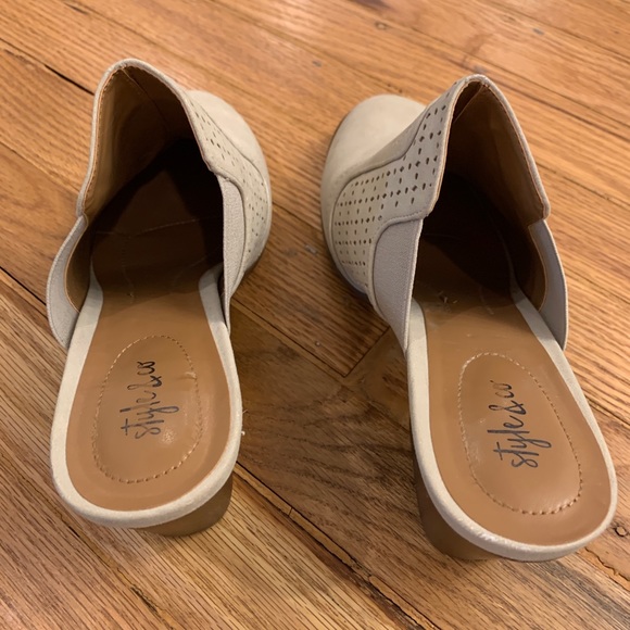 Tan Mules - Picture 3 of 5